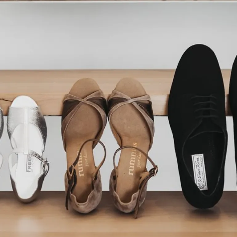 Beige/brun ruskinds dansesko 6 cm hæl Rummos