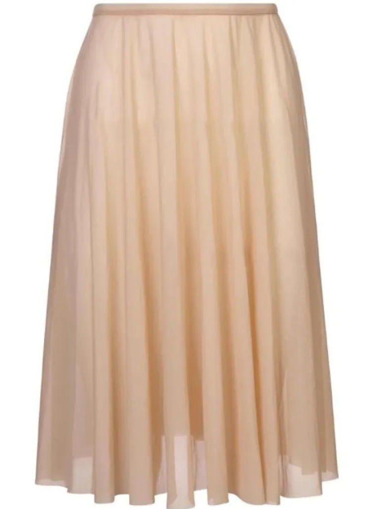 Creme farvet langt pull on mesh skørt fra Mara Dancewear