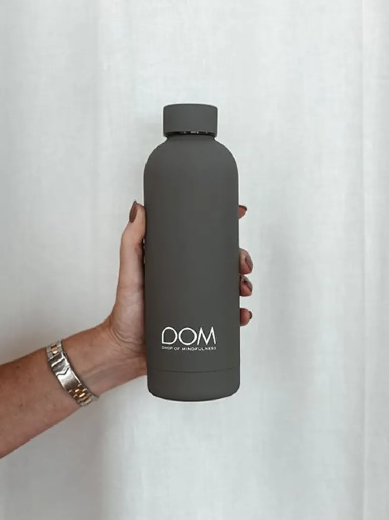Drop of mindfulness drikkeflaske 500ml mat grå