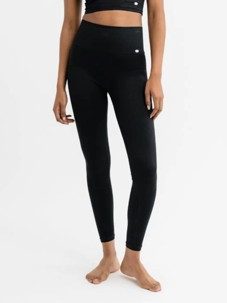 Drop of Mindfulness Jeane rib leggings i sort