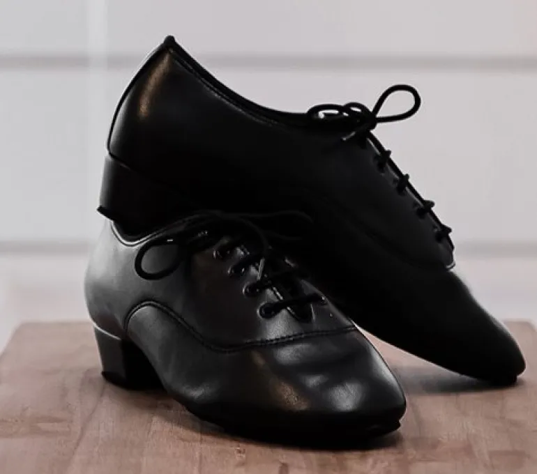 International contra dansesko i sort skind